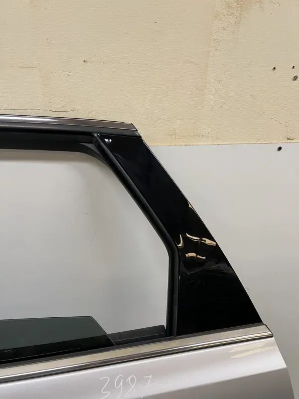 2015 2016 2017 2018 2019 2020 2021 2022 2023 Ford Edge Rear Left OEM Door Comp - Image 4