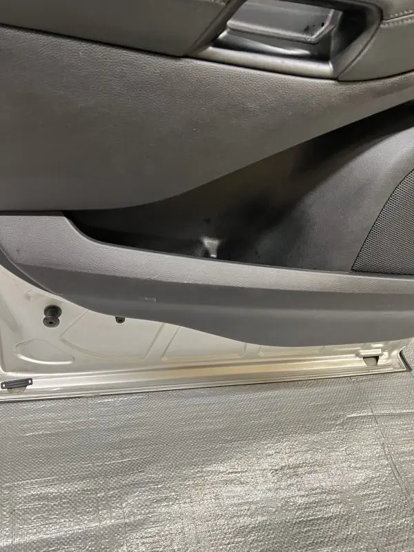 2015 2016 2017 2018 2019 2020 2021 2022 2023 Ford Edge Rear Left OEM Door Comp - Image 15