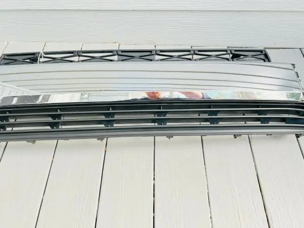 2014 2015 2016 2017 2018 2019 TOYOTA 4RUNNER FRONT LOWER OEM GRILLE GENUINE - Image 7
