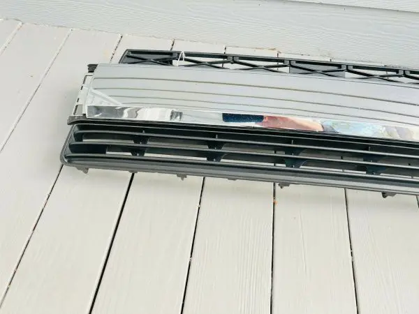2014 2015 2016 2017 2018 2019 TOYOTA 4RUNNER FRONT LOWER OEM GRILLE GENUINE - Image 8