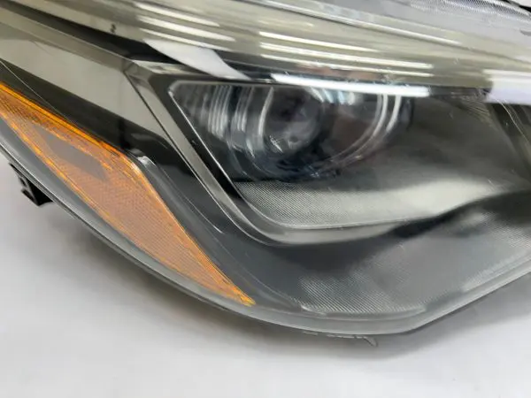 2015 2016 2017 toyota camry  led dark bezel front right oem headlight - Image 10