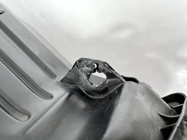 2015 2016 2017 toyota camry  led dark bezel front right oem headlight - Image 17