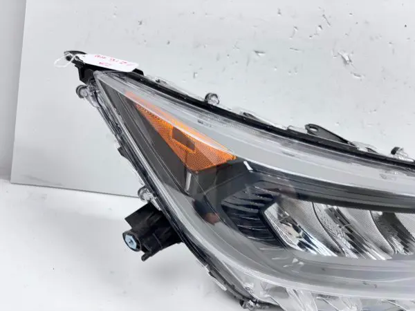 81100R152  2019 2020 2021 TOYOTA RAV4 LED BLACK BEZEL FRONT RIGHT OEM HEADLIGHT - Image 9
