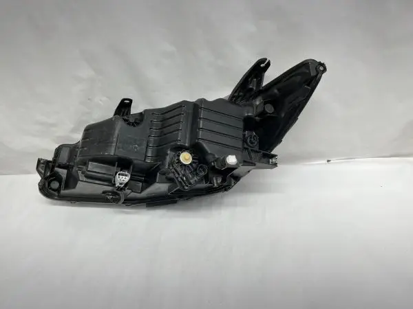 2015 2016 2017 toyota camry  led dark bezel front right oem headlight - Image 19