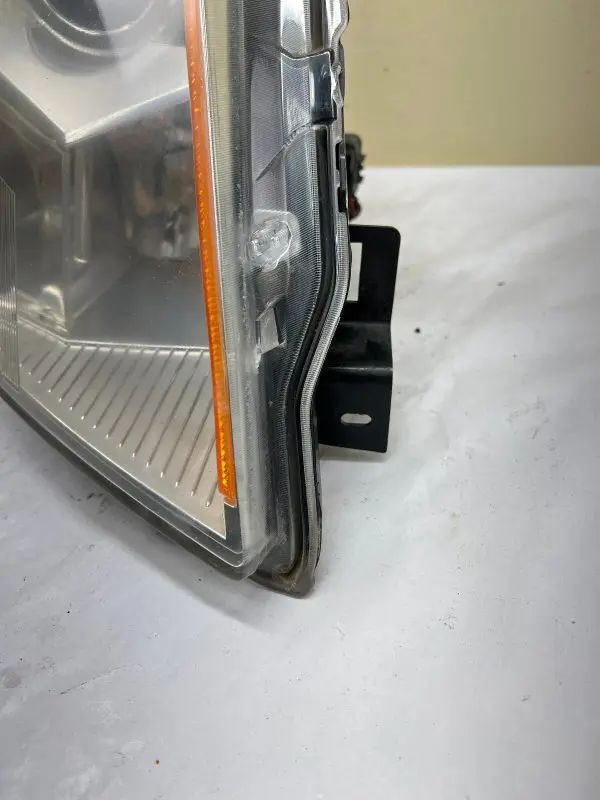 2010 2011 2012 2013 2014 2015 2016 CADILLAC SRX HALOGEN RIGHT OEM HEADLIGHT - Image 3
