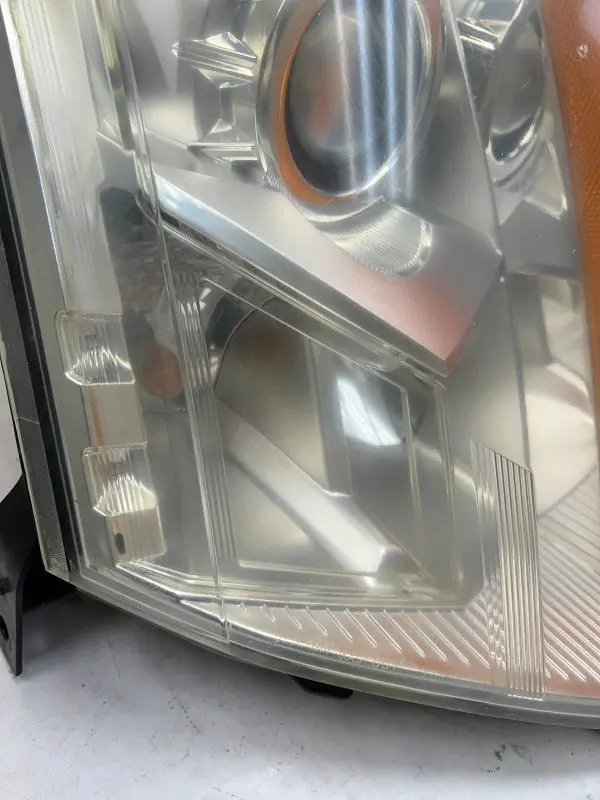2010 2011 2012 2013 2014 2015 2016 CADILLAC SRX HALOGEN RIGHT OEM HEADLIGHT - Image 9