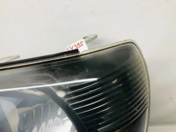 2005 2006 2007 2008 2009 2010 2011 TOYOTA TACOMA BLACK TRIM LEFT OEM HEADLIGHT - Image 2
