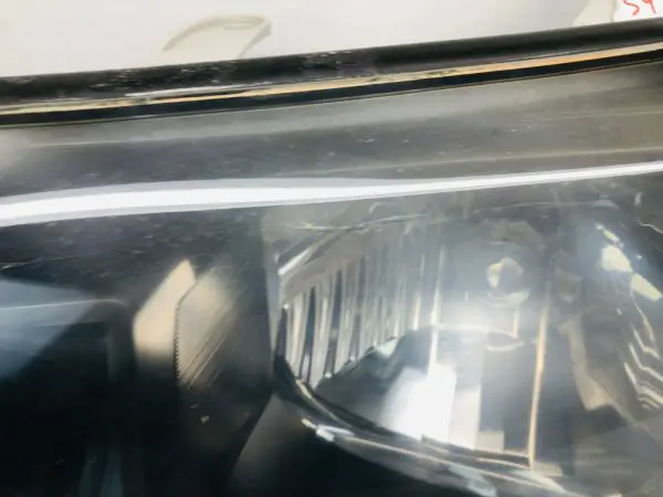 2005 2006 2007 2008 2009 2010 2011 TOYOTA TACOMA BLACK TRIM LEFT OEM HEADLIGHT - Image 4