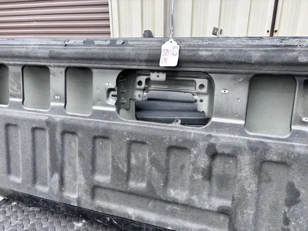 2014 2015 2016 2017 2018 2019 CHEVY SILVERADO 2500 3500 TAILGATE OEM GENUINE - Image 17