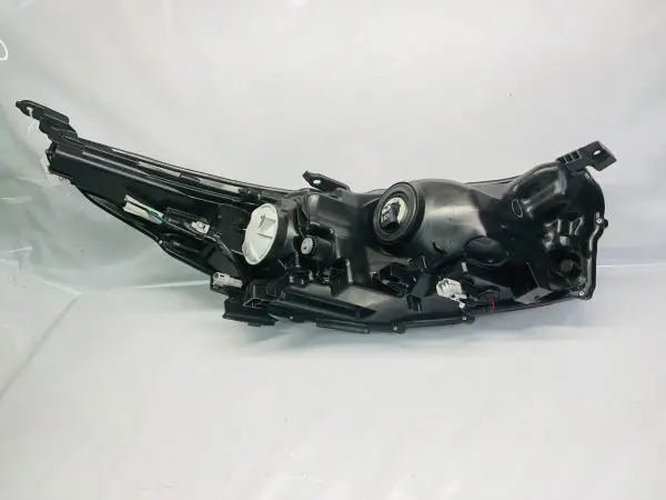 OEM 2017 2018 2019 TOYOTA HIGHLANDER HALOGEN FRONT LEFT OEM HEADLIGHT - Image 12