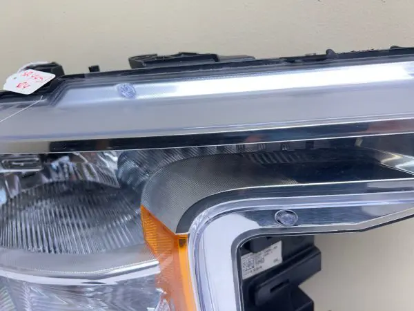ALL TABS KL3413005AA  2018 2019 2020 FORD F150 HALOGEN FRONT RIGHT OEM HEADLIGHT - Image 9