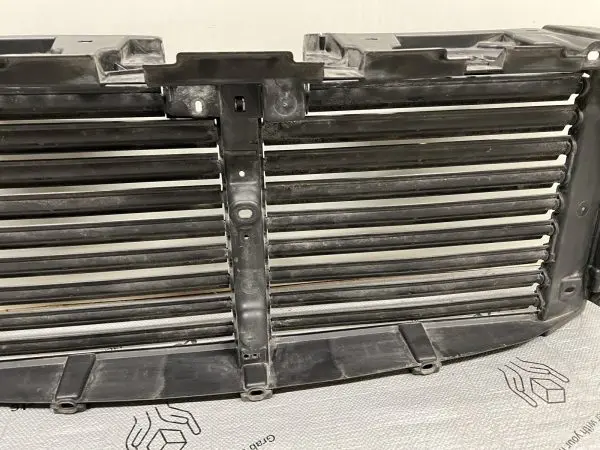 2015 2016 2017 FORD F150 Front OEM RADIATOR GRILLE SHUTTER GENUINE BROKEN TAB - Image 3