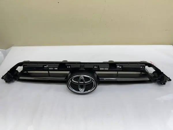 🌟 53121-35100 2020 2021 2022 2023 TOYOTA 4RUNNER OEM GRILLE UPPER INSERT