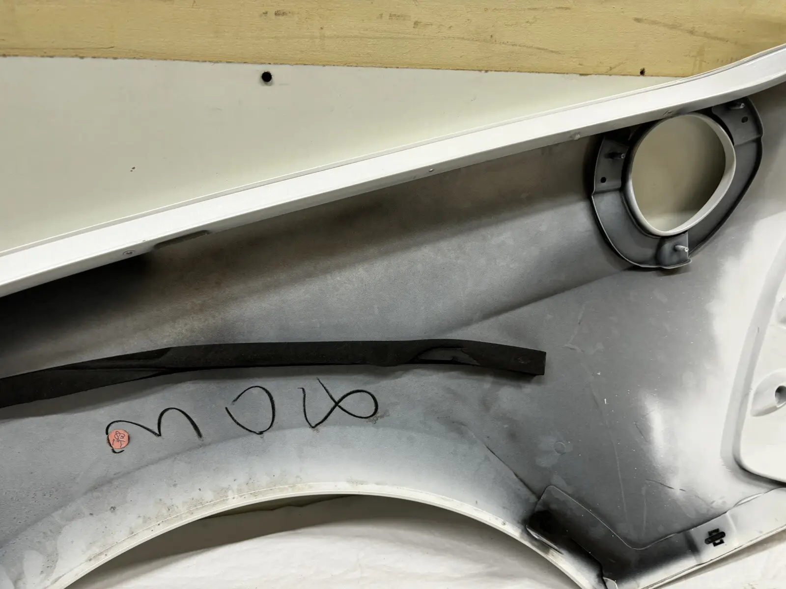 OEM 2020 2021 2022 2023 Chevy Corvette C8 Rear Left Quarter Panel 84828702 - Image 17