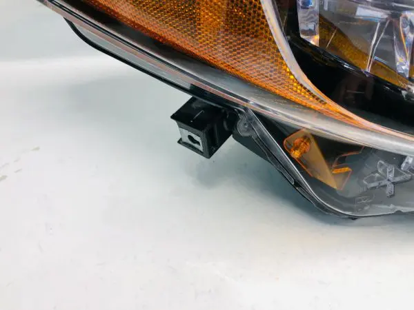 2017 2018 2019 TOYOTA COROLLA LED TESTED FRONT RIGHT OEM HEADLIGHT - Image 8
