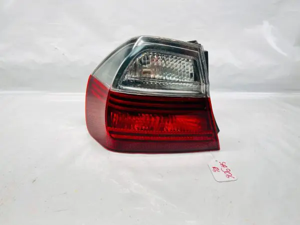 2005 2006 2007 2008 BMW 3 SERIES E90 HALOGEN REAR LEFT OEM TAIL LIGHT