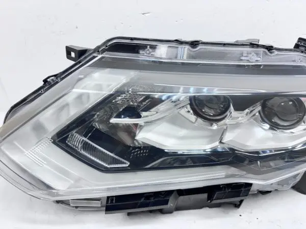 NICE 2017 2018 2019 NISSAN ROGUE FULL LED FRONT LEFT OEM HEADLIGHT - Image 6