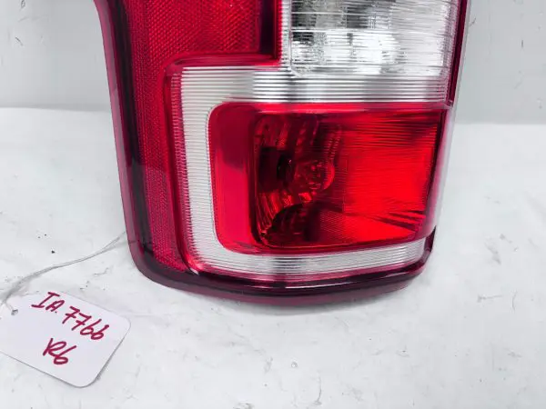 2018 2019 2020 FORD F150 HALOGEN REAR LEFT OEM TAIL LIGHT IL3413B505AH - Image 8