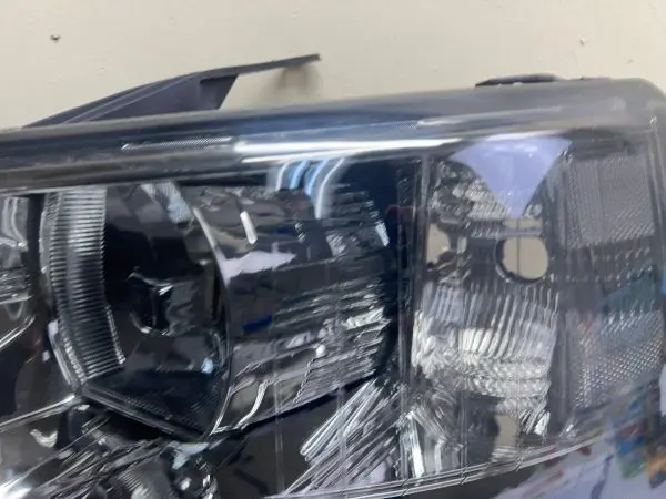 2007 2008 2009 2010 2011 2012 2013 CHEVY SILVERADO FRONT LEFT OEM HEADLIGHT - Image 7