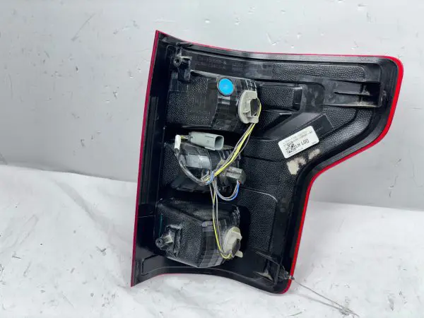 2018 2019 2020 FORD F150 HALOGEN REAR LEFT OEM TAIL LIGHT IL3413B505AH - Image 16