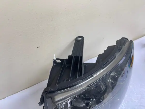 2007 2008 2009 2010 2011 2012 2013 CHEVY SILVERADO FRONT LEFT OEM HEADLIGHT - Image 15