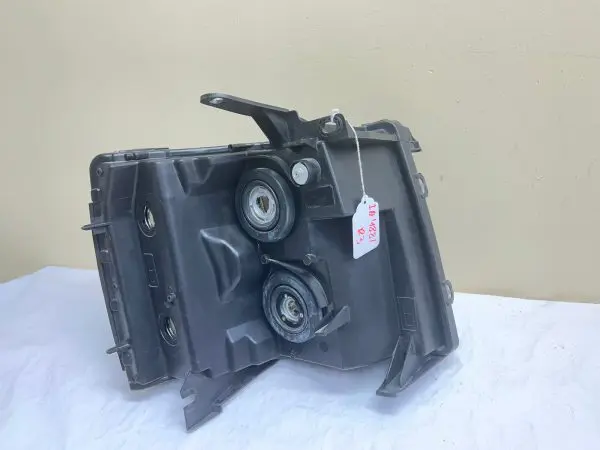 2007 2008 2009 2010 2011 2012 2013 CHEVY SILVERADO FRONT LEFT OEM HEADLIGHT - Image 16