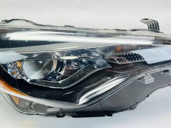 2017 2018 2019 TOYOTA COROLLA LED  FRONT RIGHT OEM HEADLIGHT GENUINE - Image 7
