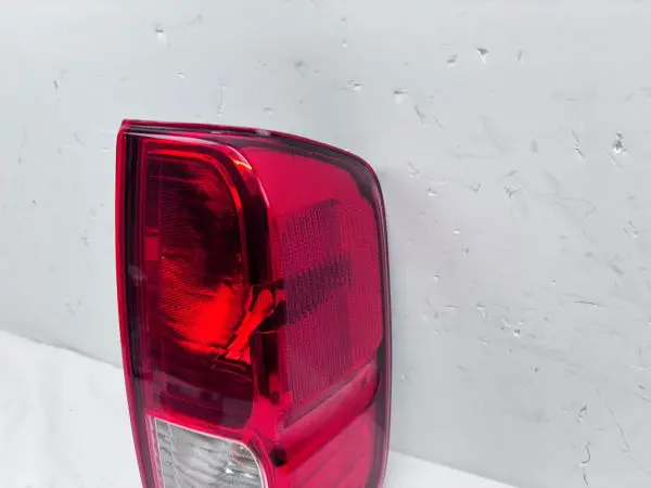 2014 2015 2016 2017 2018-2021 NISSAN FRONTIER HALOGEN REAR RIGHT OEM TAIL LIGHT - Image 5