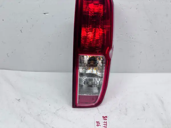 2014 2015 2016 2017 2018-2021 NISSAN FRONTIER HALOGEN REAR RIGHT OEM TAIL LIGHT - Image 8