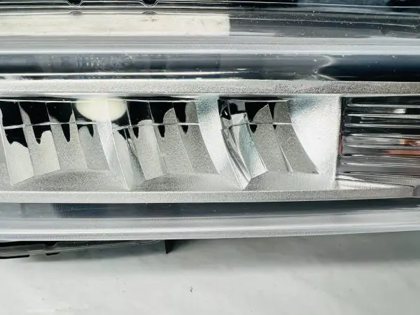 2020 2021 2022 2023 FORD EXPLORER LED FRONT RIGHT OEM FOG LIGHT - Image 6