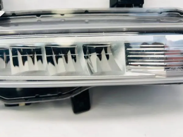 LB5B15A254AC 2020 2021 2022 2023 FORD EXPLORER LED FRONT RIGHT OEM FOG LIGHT - Image 4