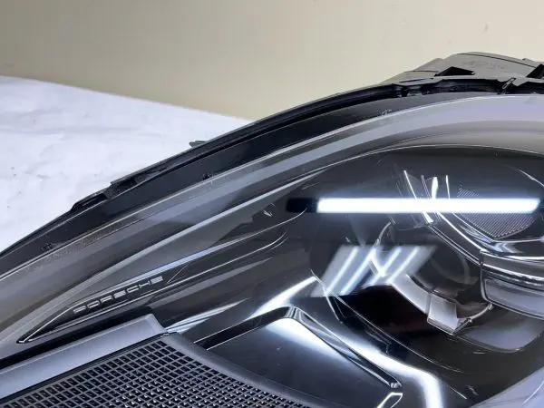 🌟🌟 2019 2020 2021 2022 2023 PORSCHE MACAN FRONT LEFT OEM HEADLIGHT 95B941015L - Image 9