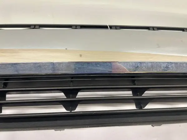 52701-35010 2014 2015 2016 2017 2018 2019 toyota 4runner front oem lower grille - Image 3