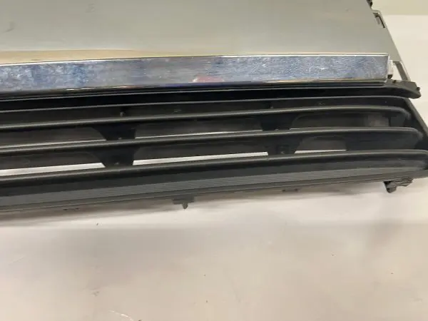 52701-35010 2014 2015 2016 2017 2018 2019 toyota 4runner front oem lower grille - Image 8