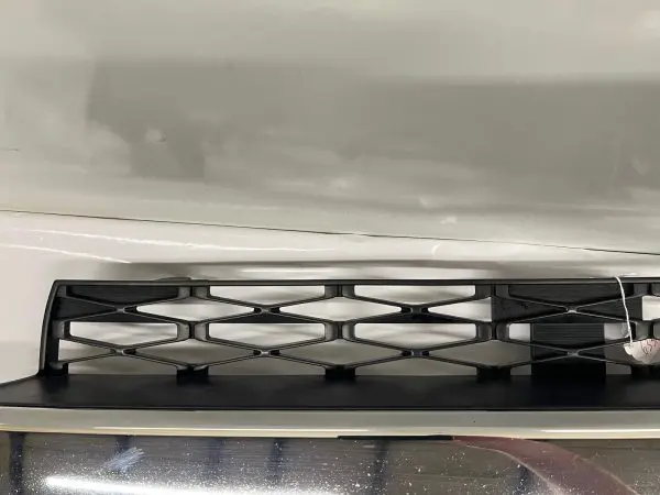52701-35010 2014 2015 2016 2017 2018 2019 toyota 4runner front oem lower grille - Image 12