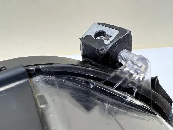 2016 2017 2018 TOYOTA RAV4 HALOGEN BLACK BEZEL FRONT RIGHT OEM HEADLIGHT - Image 12