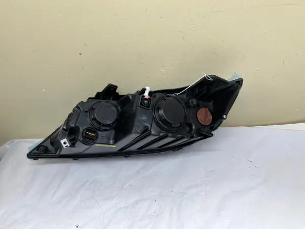 MINT 2011 2012 2013 KIA SORENTO HALOGEN FRONT RIGHT HEADLIGHT 92102-14200 - Image 14