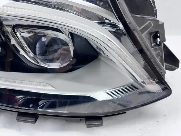 2016 2017 2018 2019 MERCEDES GLE CLASS LED GLE350 GLE450 RIGHT OEM HEADLIGHT - Image 4