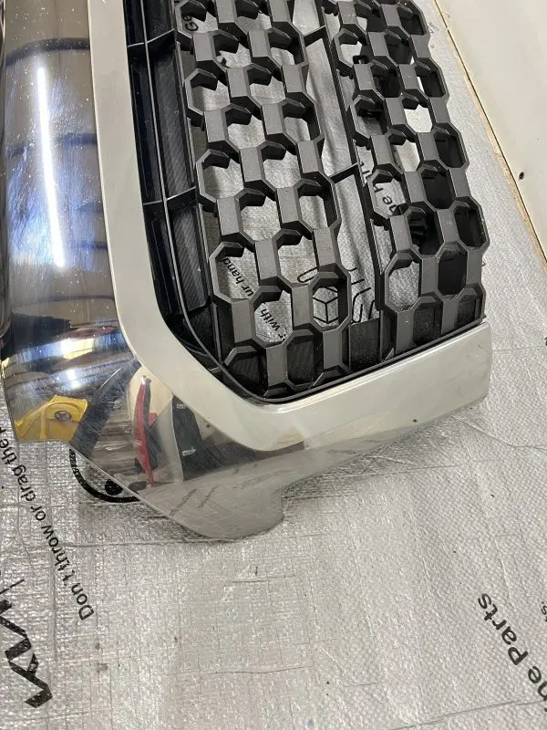 2018 2019 2020 2021 TOYOTA TUNDRA SR5 FRONT OEM GRILLE CHROME 53155-0C020 - Image 7