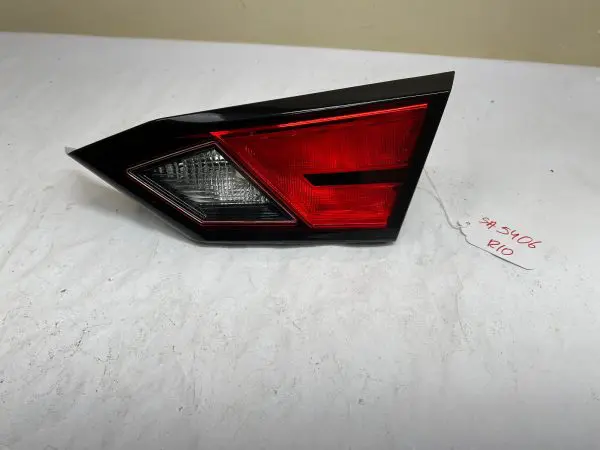 2019 2020 2021 2022 NISSAN ALTIMA HALOGEN REAR RIGHT INNER OEM TAIL LIGHT