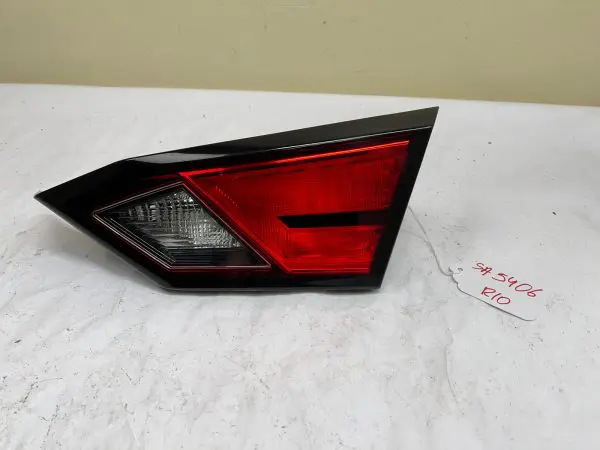 2019 2020 2021 2022 NISSAN ALTIMA HALOGEN REAR RIGHT INNER OEM TAIL LIGHT - Image 2