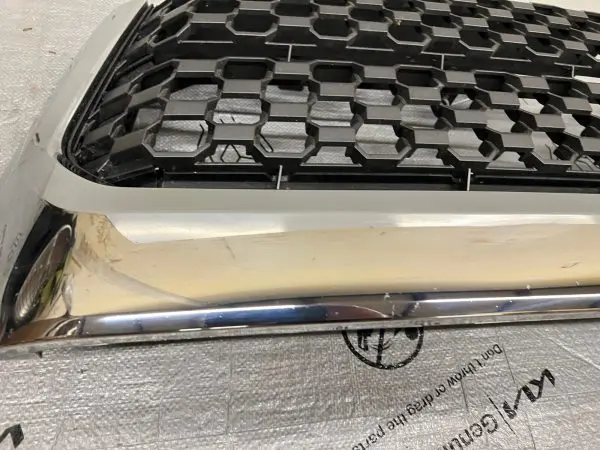 2018 2019 2020 2021 TOYOTA TUNDRA SR5 FRONT OEM GRILLE CHROME 53155-0C020 - Image 13