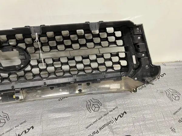 2018 2019 2020 2021 TOYOTA TUNDRA SR5 FRONT OEM GRILLE CHROME 53155-0C020 - Image 16