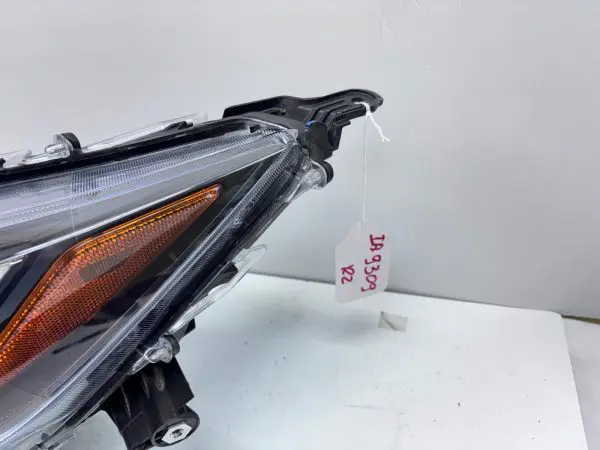 NICE 811500R360 2022 2023 2024 TOYOTA RAV4 LED XSE FRONT LEFT OEM HEADLIGHT - Image 4