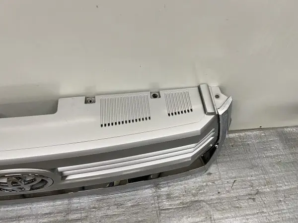 2014 2015 2016 2017  TOYOTA TUNDRA FRONT OEM GRILLE CHROME 53114-0c100 - Image 5