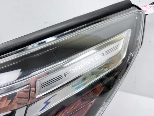 2019 2020 subaru forester led front left oem headlight - Image 5