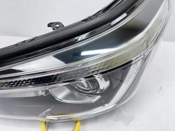 2019 2020 subaru forester led front left oem headlight - Image 10