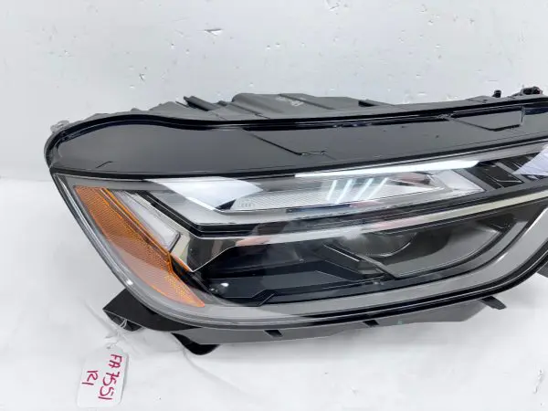 nice 2021 2022 2023 audi q5 sq5 full led front right oem headlight 80a941034h - Image 5