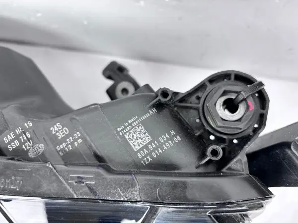 nice 2021 2022 2023 audi q5 sq5 full led front right oem headlight 80a941034h - Image 16