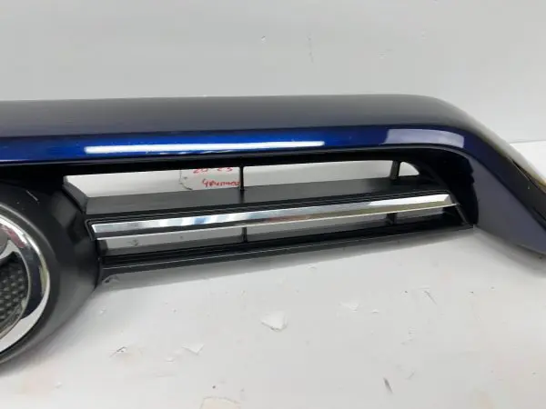 53101-35100 2020 2021 2022 2023 toyota 4runner upper front oem grille blue - Image 8
